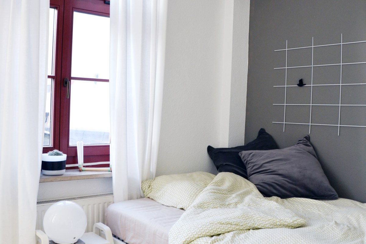 Kühles Grau im Schlafzimmer