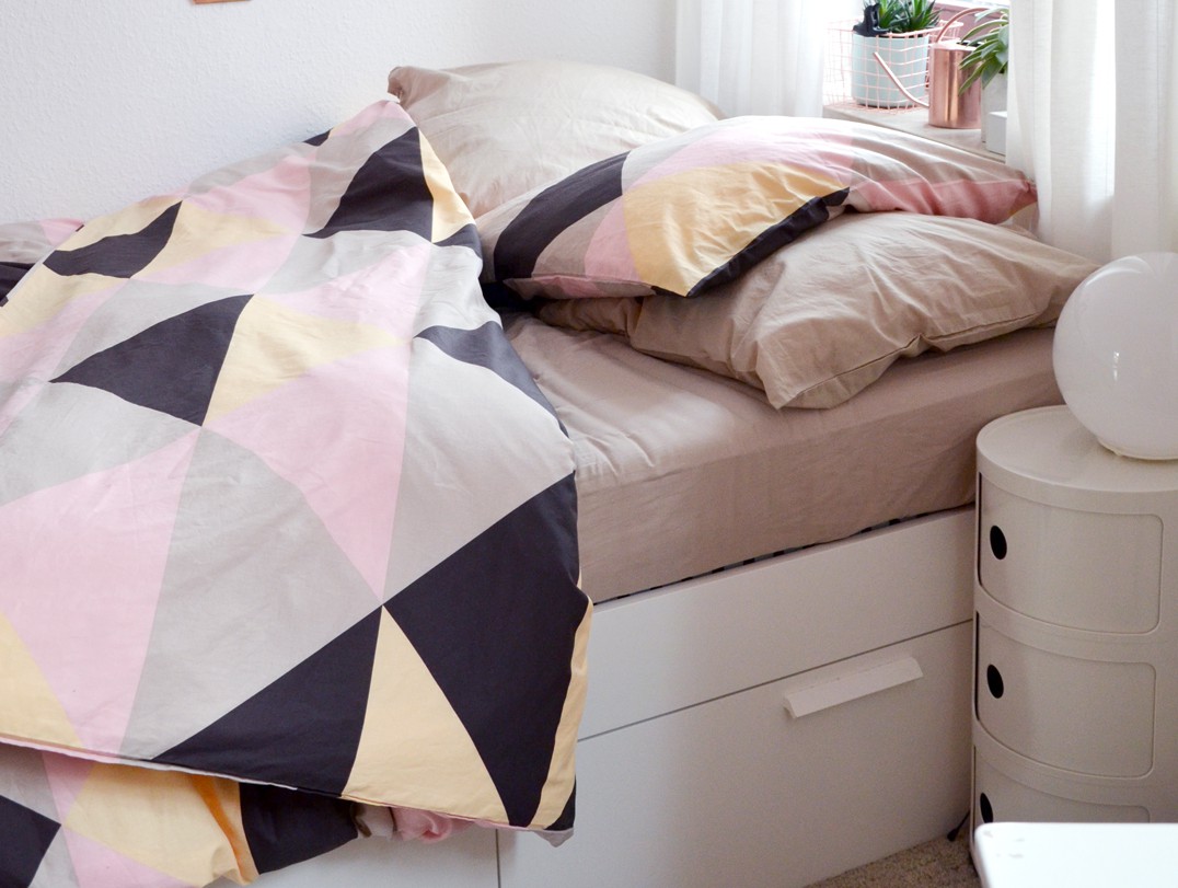 Bett Brimnes und Bettwäsche Klipplin - annablogie