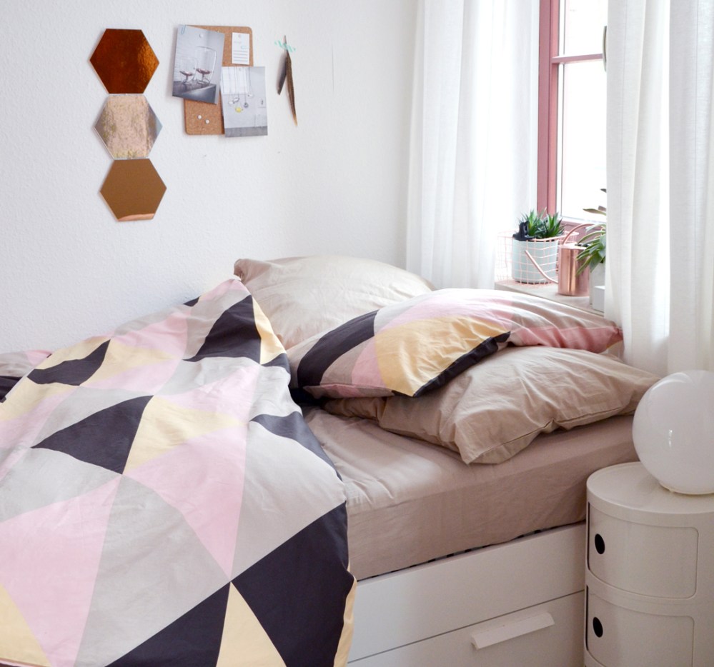 Bett Brimnes und Bettwäsche Klipplin - annablogie