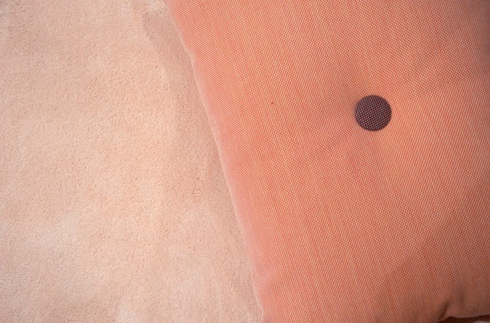 Vorwerk-Teppich / Detail in Rosa auf der DOMOTEX 2016 - annablogie