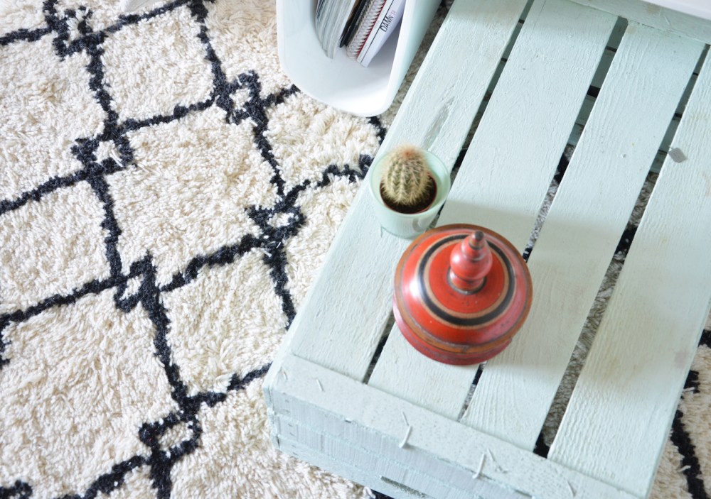 Beni Ourain-Teppich mit DIY Couchtisch