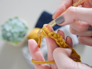 DIY: Anleitung zum Stirnband häkeln